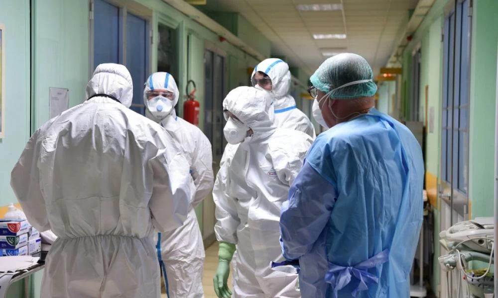 Γαλλία: Στους 33 οι νεκροί από κορωνοϊό